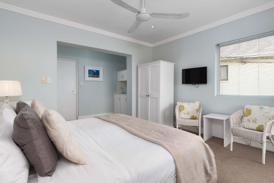 7 Bedroom Property for Sale in Camps Bay Western Cape